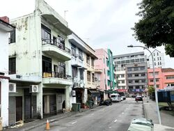 Yu Li Industrial Building (D14), Shop House #581310351